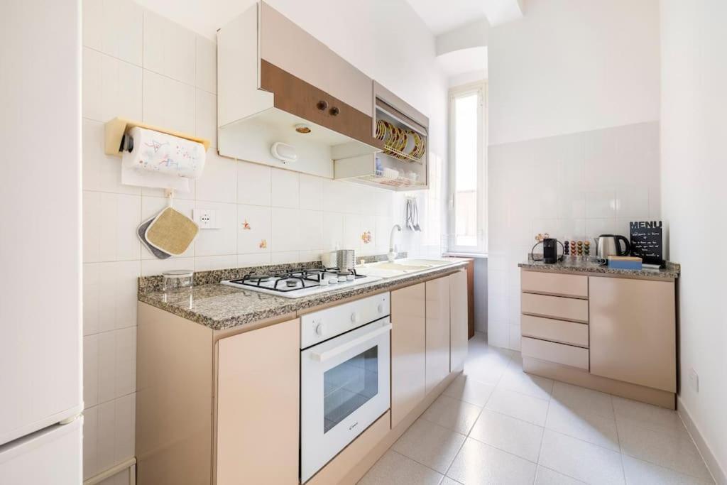 Casa Amor In Trastevere Рим Екстер'єр фото
