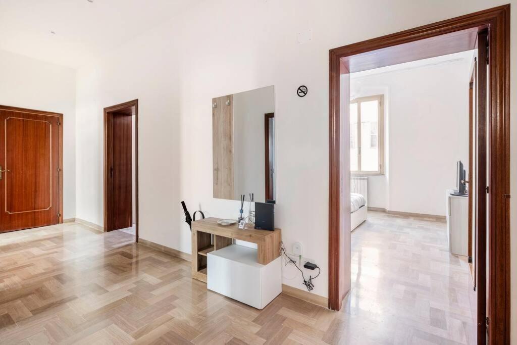 Casa Amor In Trastevere Рим Екстер'єр фото